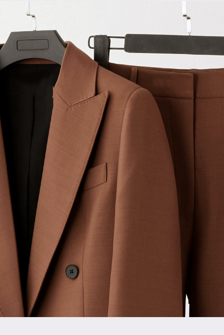 15261 Customized casual suits for women