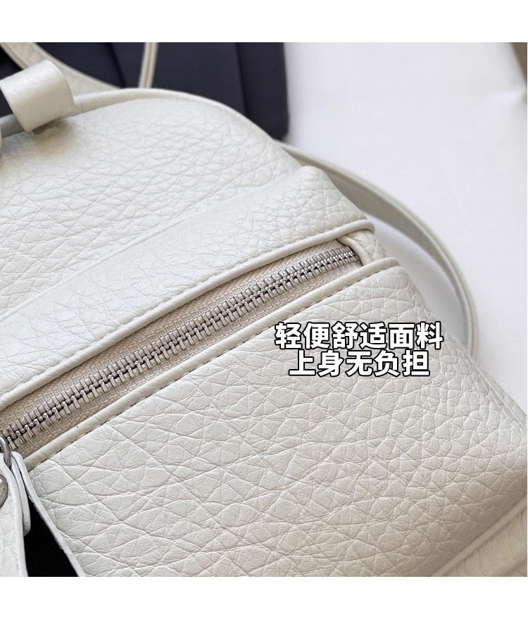 14823 Women's leisure bag