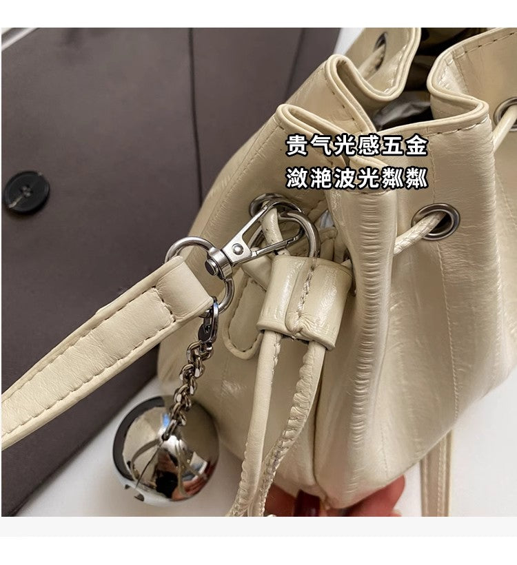 15068 Women's leisure bag