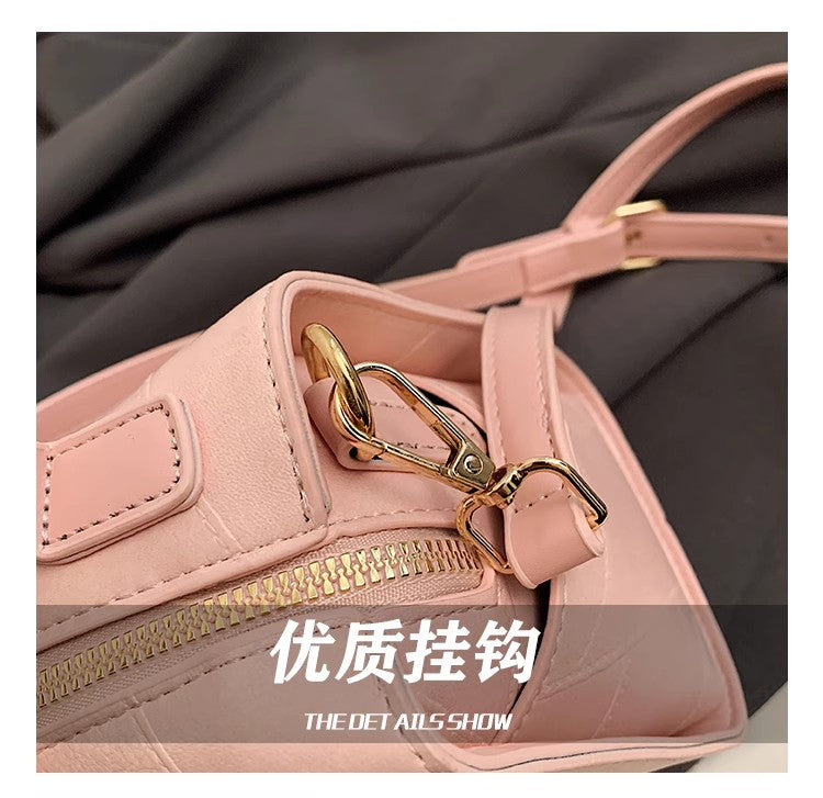 15068 Women's leisure bag