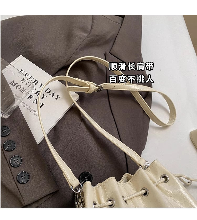 15068 Women's leisure bag