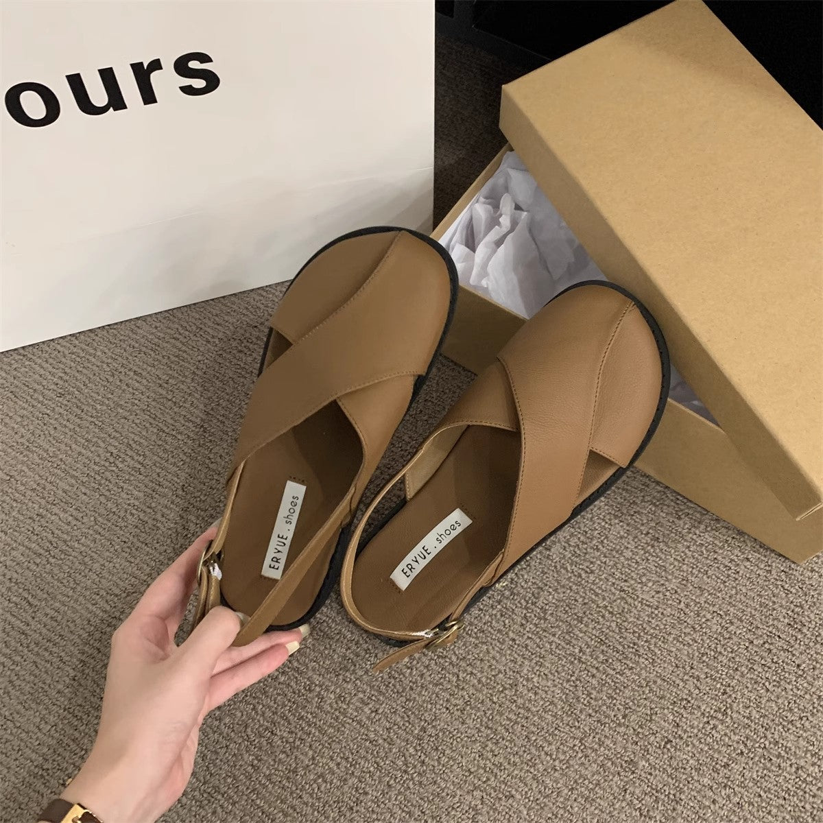15057 Women's casual shoes