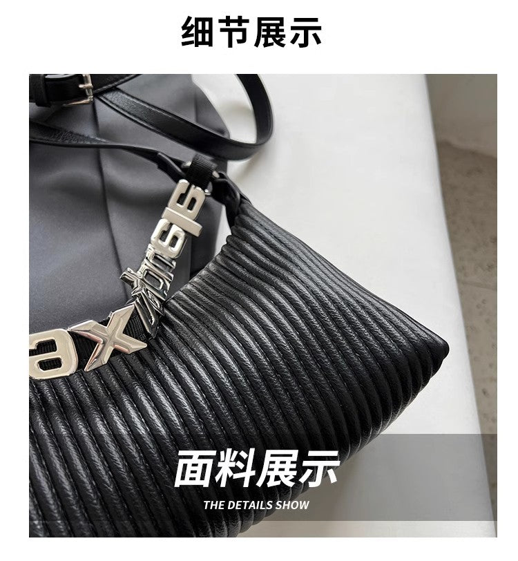 15174 Women's leisure bag