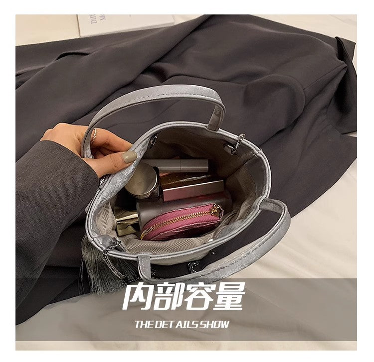 14790 Women's leisure bag