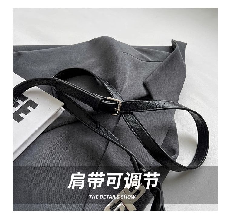 15174 Women's leisure bag