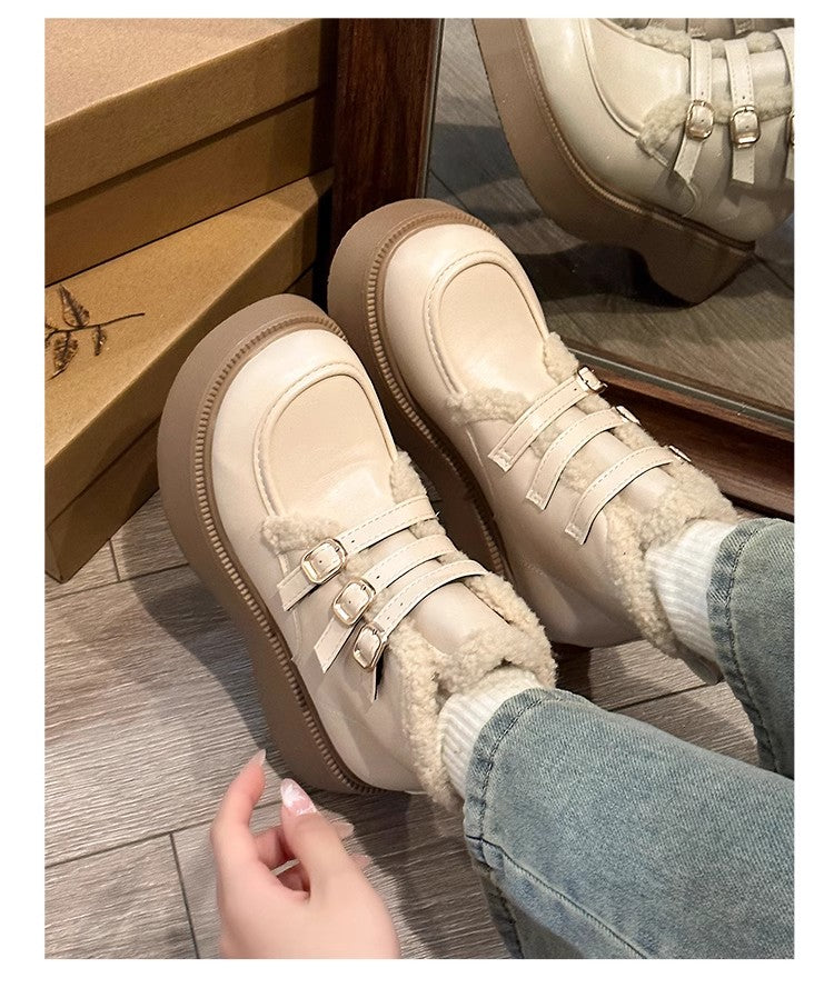 15112 Women's casual shoes