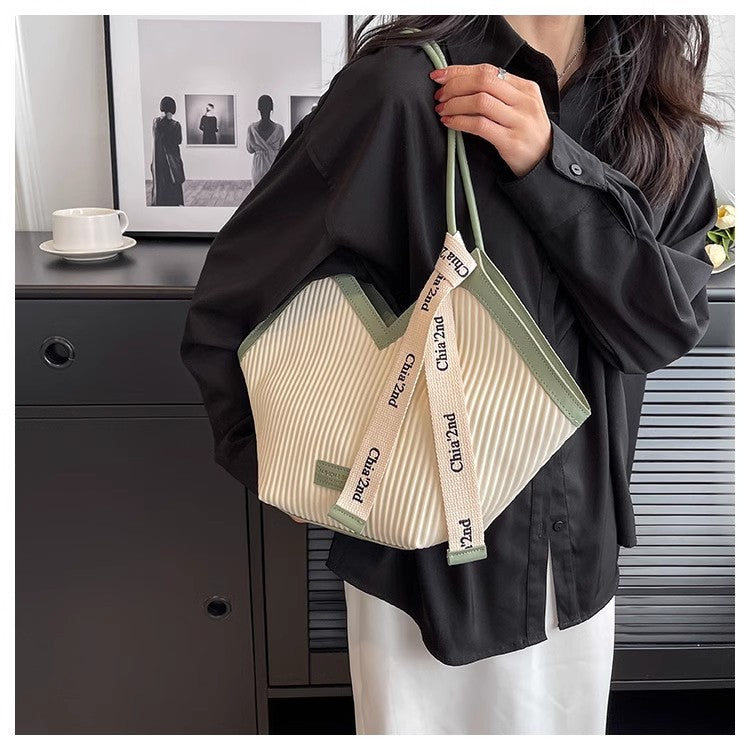 15012 Women's leisure bag