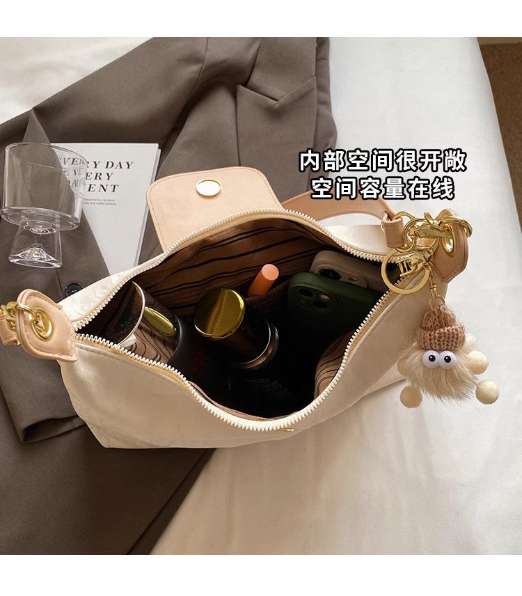 15235 Women's leisure bag
