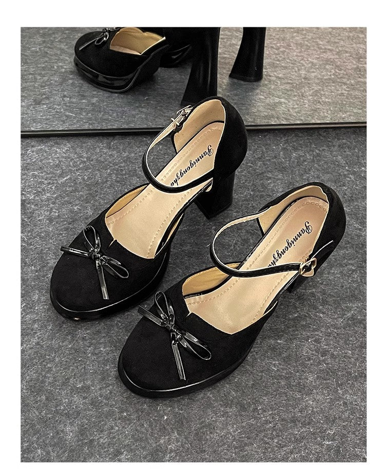 12369  Women's casual shoes