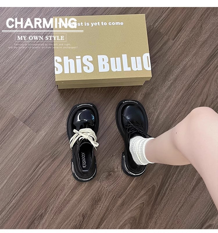 14082 Women's casual shoes